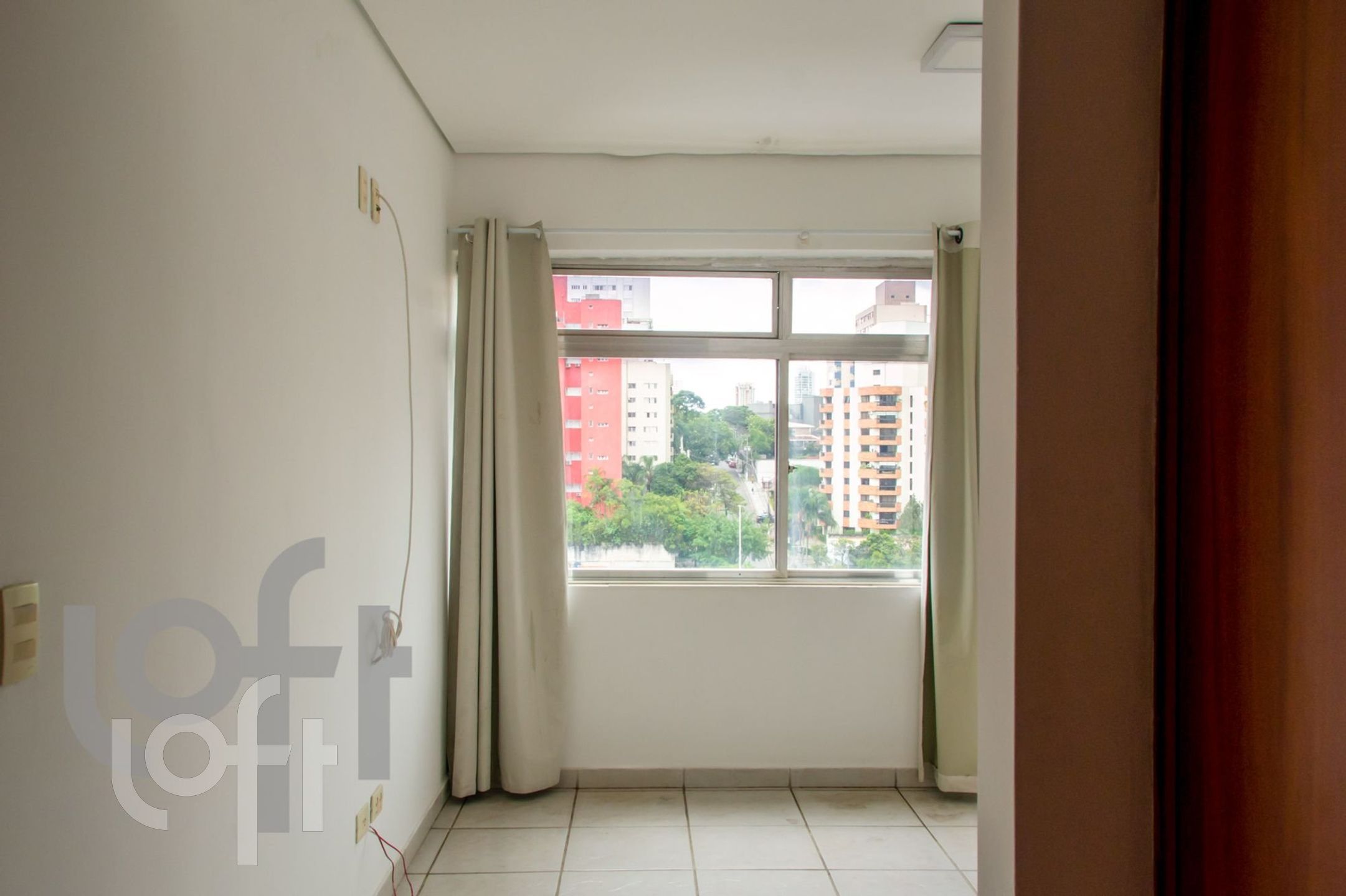 Apartamento à venda com 3 quartos, 150m² - Foto 7