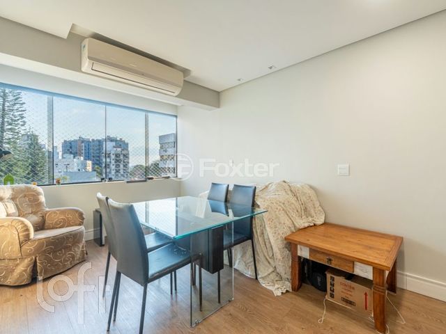 Apartamento com 150m², 3 dormitórios, 1 vaga, Higienópolis em Porto Alegre