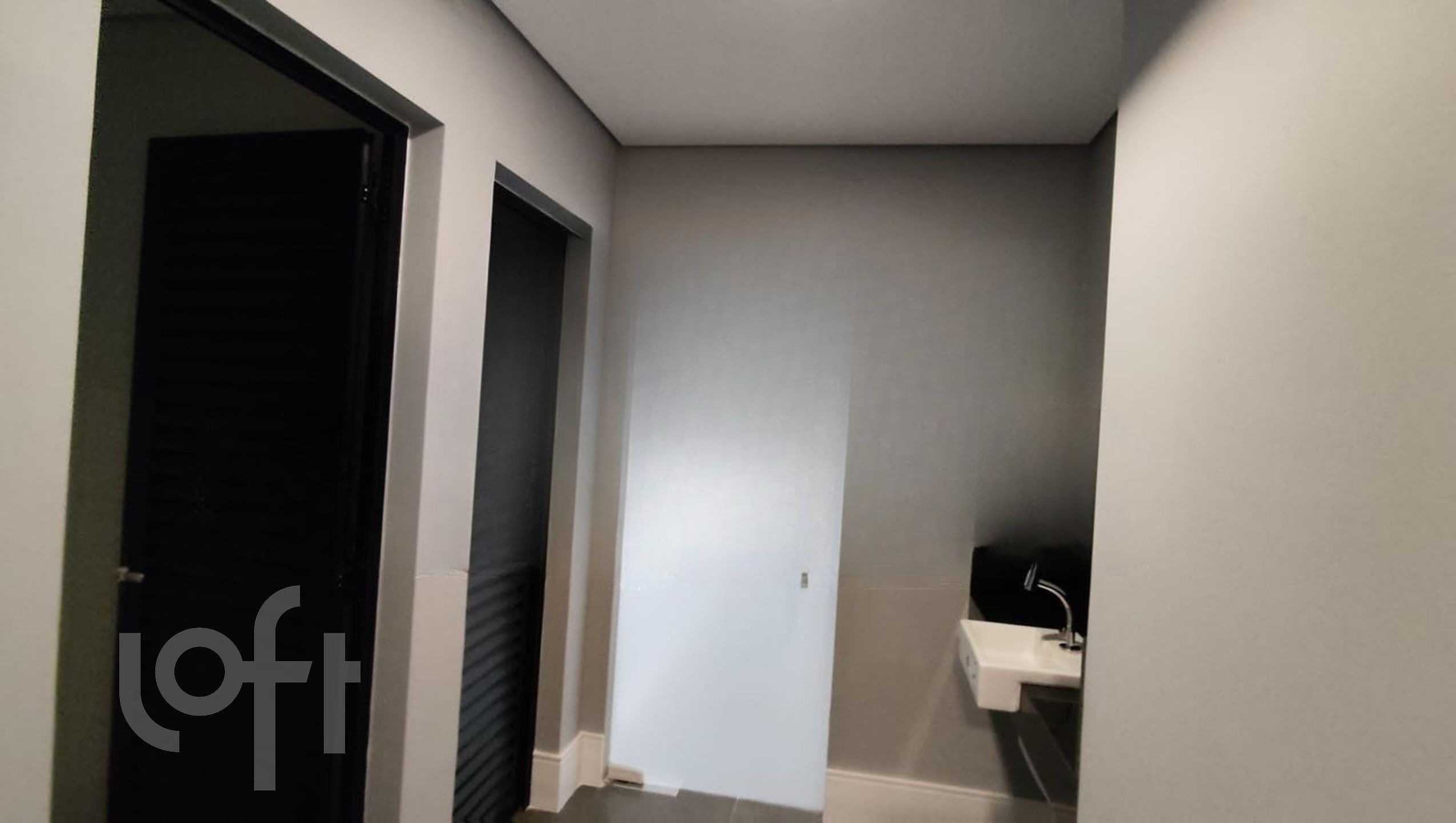 Apartamento à venda com 2 quartos, 70m² - Foto 31