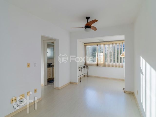 Apartamento com 58m², 2 dormitórios, 1 vaga, Chácara das Pedras em Porto Alegre