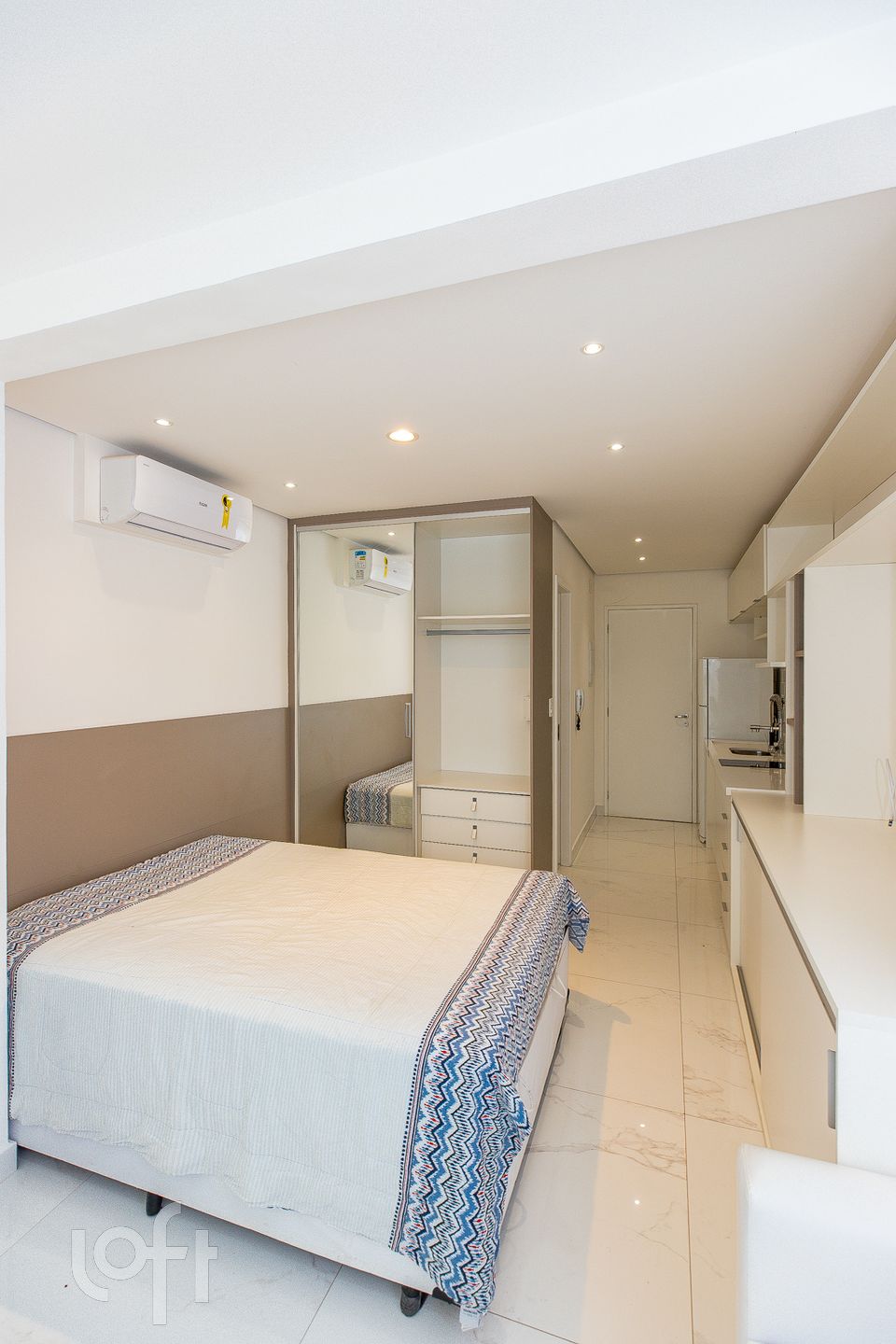 Apartamento à venda com 1 quarto, 23m² - Foto 3