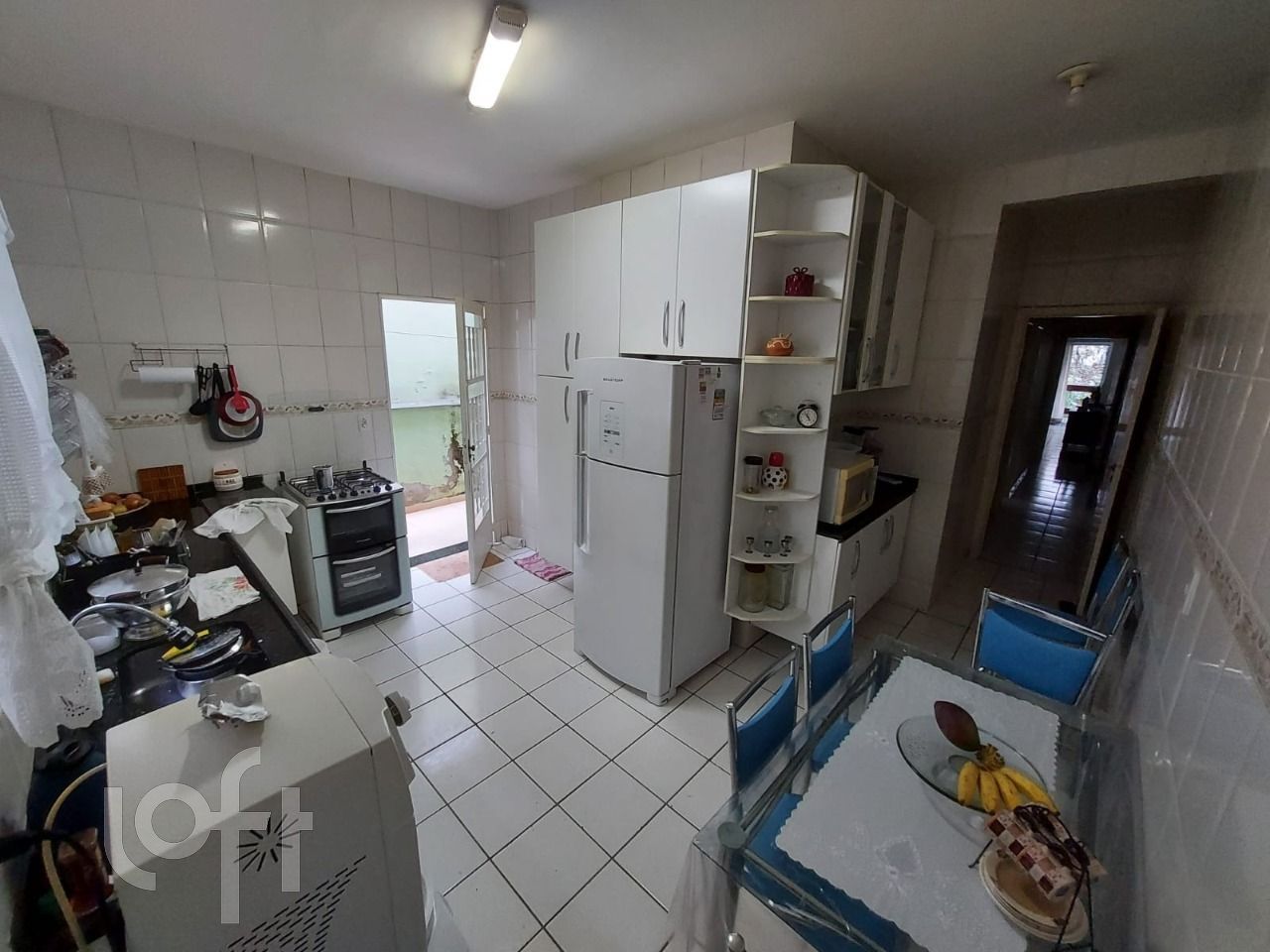 Casa à venda com 4 quartos, 156m² - Foto 4