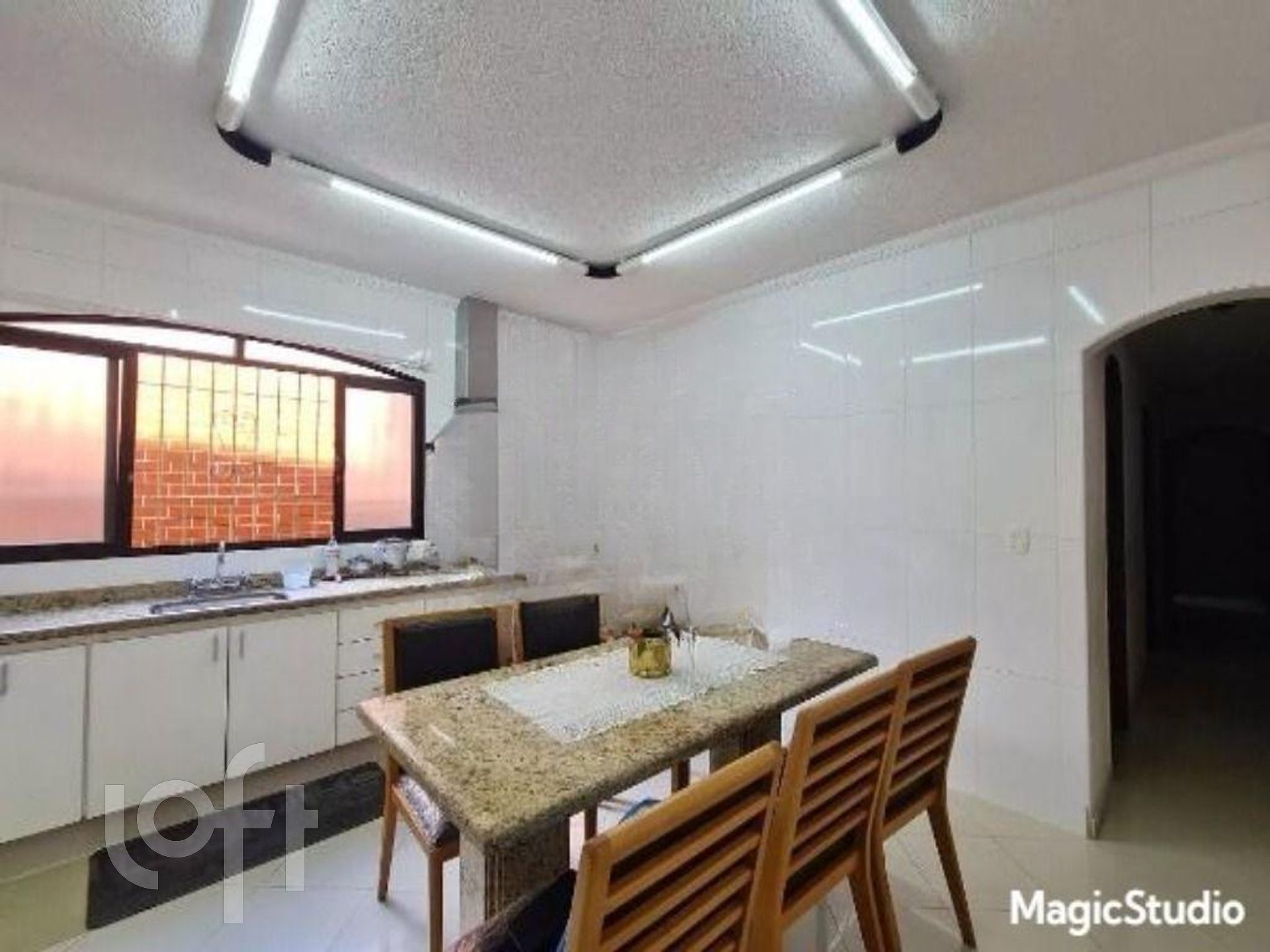 Casa à venda com 3 quartos, 234m² - Foto 19