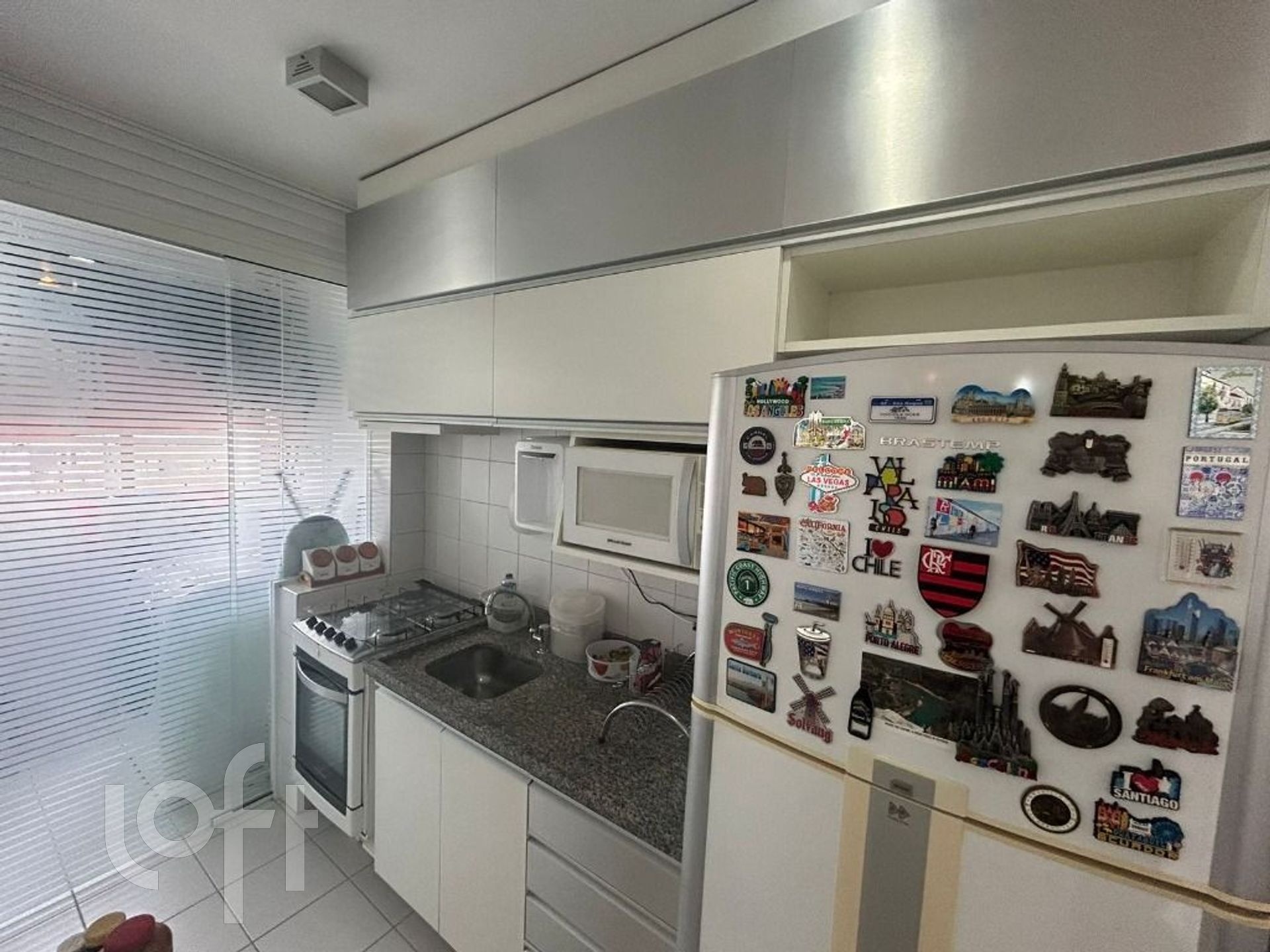 Apartamento à venda com 2 quartos, 68m² - Foto 18