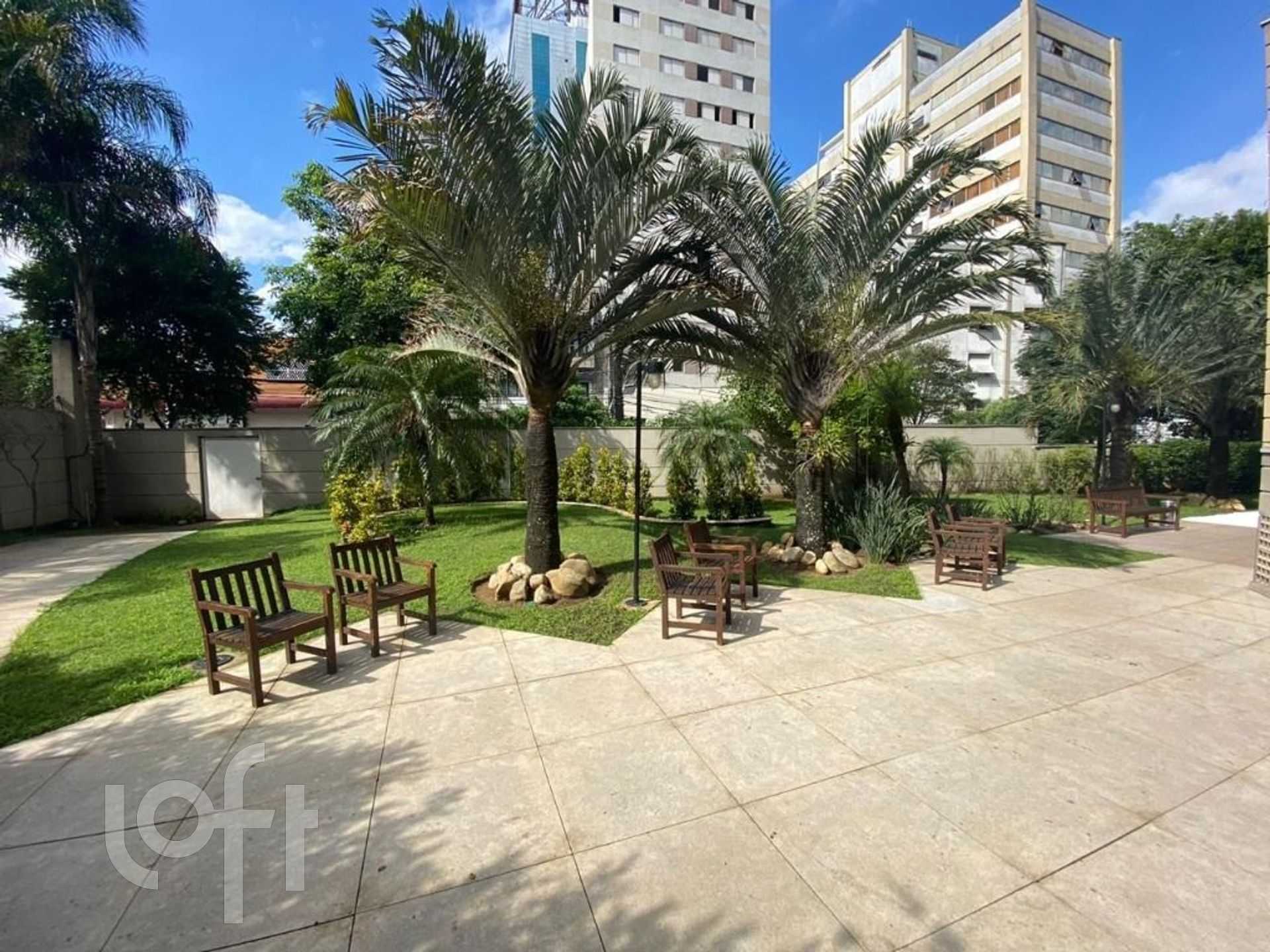 Apartamento à venda com 2 quartos, 68m² - Foto 20