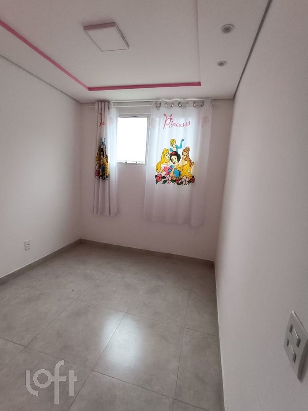 Apartamento à venda com 2 quartos, 42m² - Foto 4