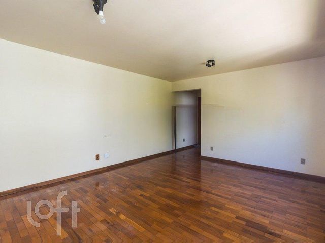 Apartamento com 109m², 3 dormitórios, 1 suíte, 1 vaga, Bela Vista em Porto Alegre