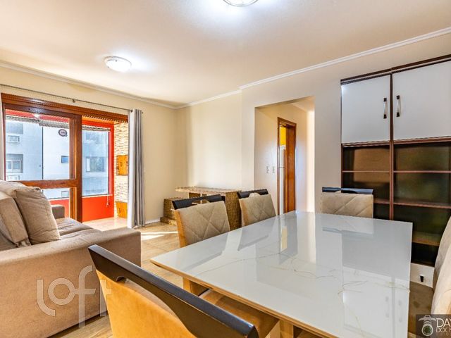 Apartamento com 70m², 2 dormitórios, 1 suíte, 1 vaga, Cristo Redentor em Porto Alegre