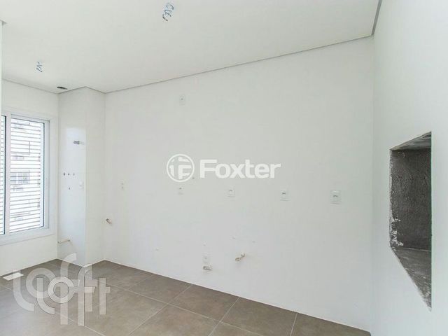Apartamento com 61m², 2 dormitórios, 1 suíte, 2 vagas, Jardim Botânico em Porto Alegre