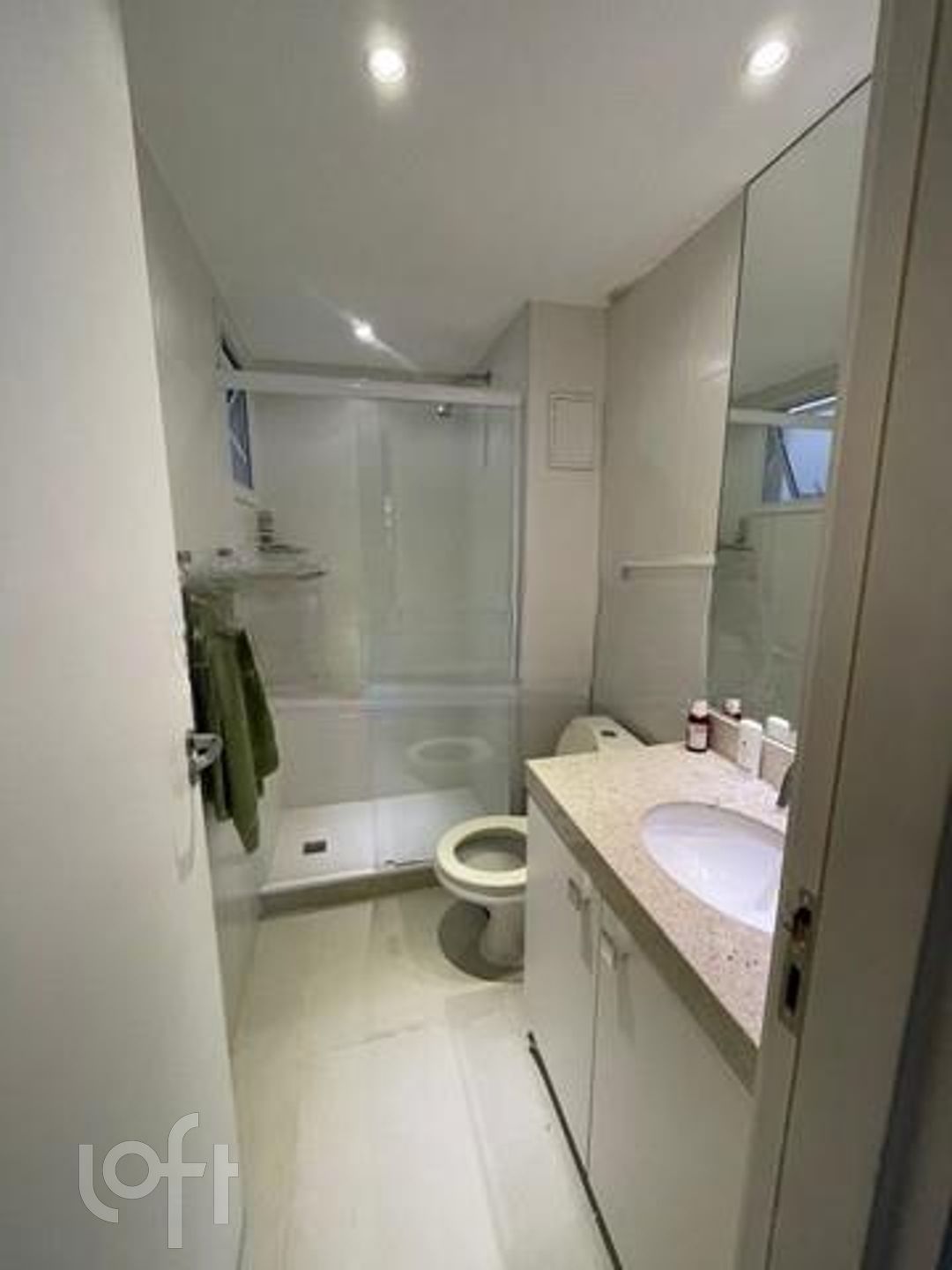 Apartamento à venda com 3 quartos, 144m² - Foto 4