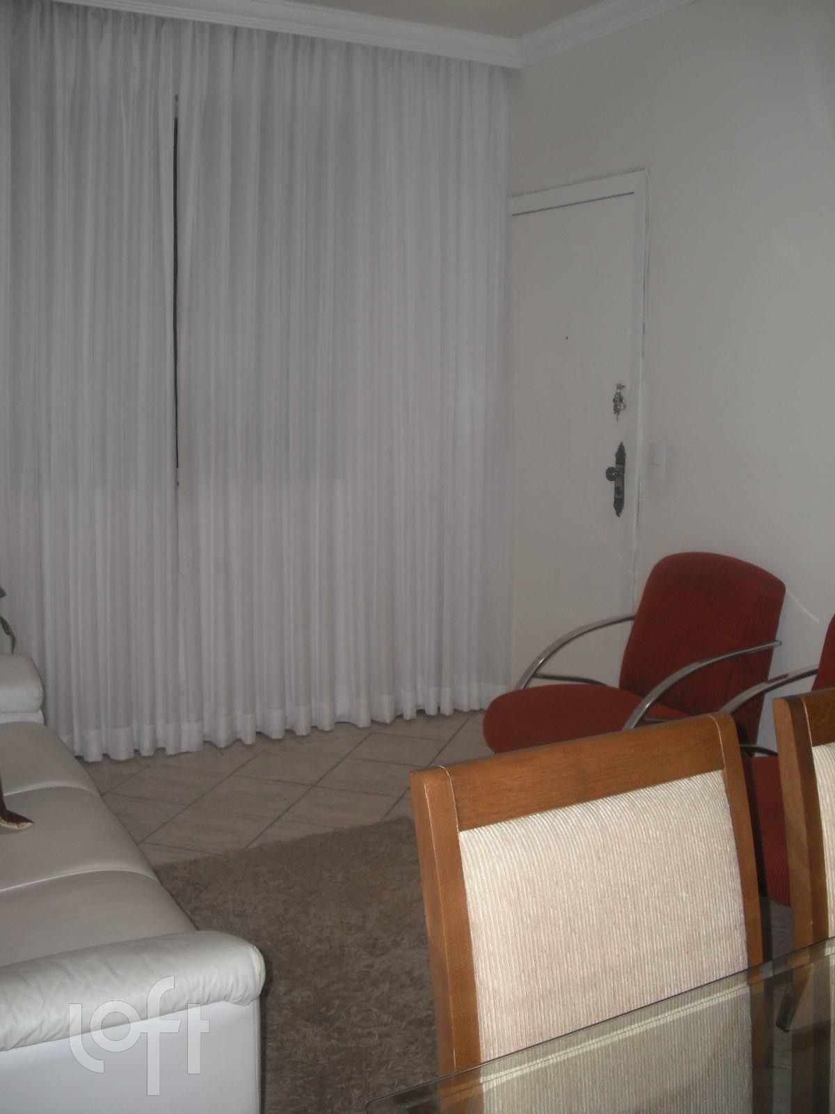 Apartamento à venda com 3 quartos, 76m² - Foto 2