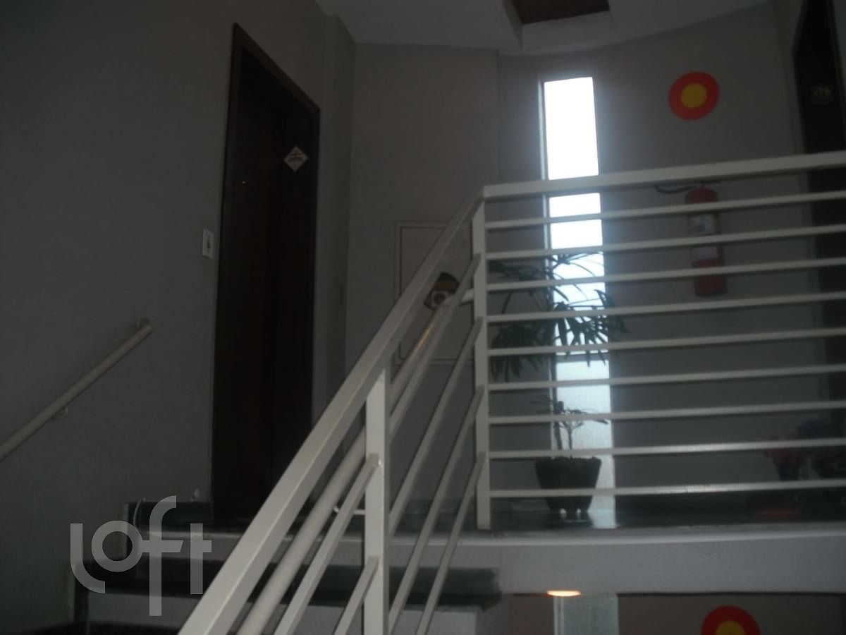 Apartamento à venda com 3 quartos, 76m² - Foto 16