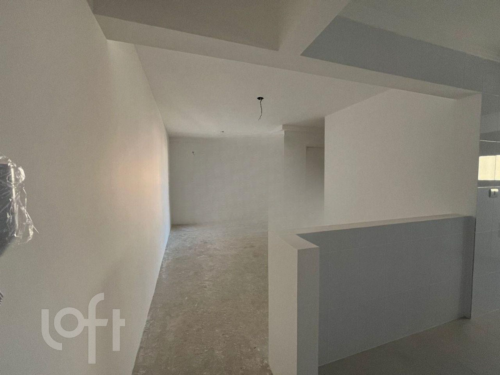 Apartamento à venda com 2 quartos, 65m² - Foto 2