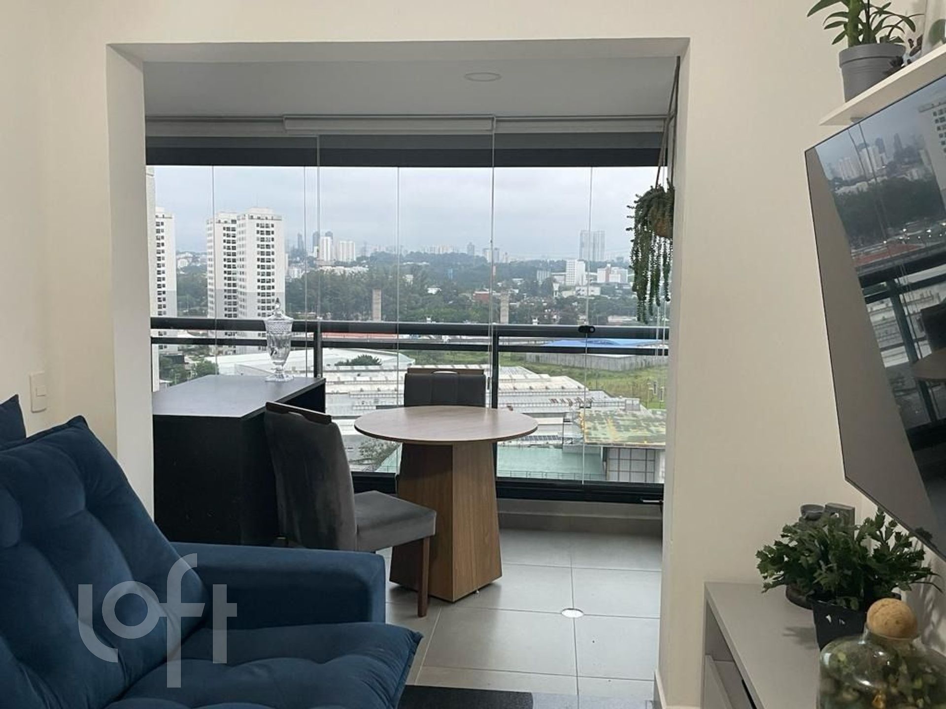 Apartamento à venda com 2 quartos, 61m² - Foto 27