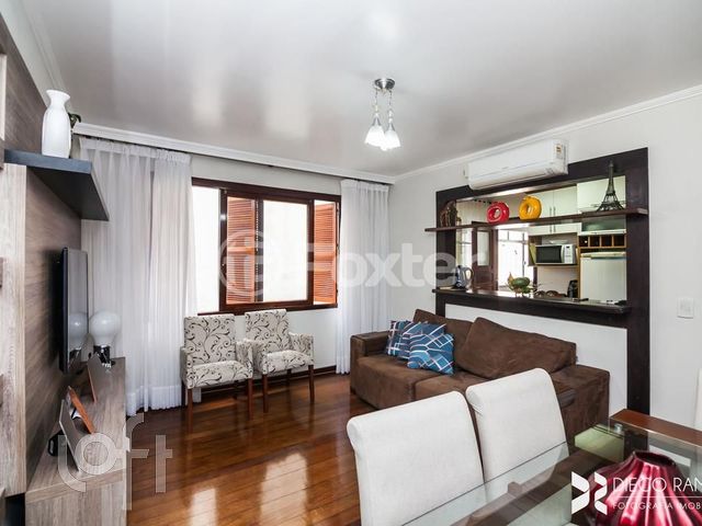 Apartamento com 88m², 3 dormitórios, 1 vaga, Auxiliadora em Porto Alegre