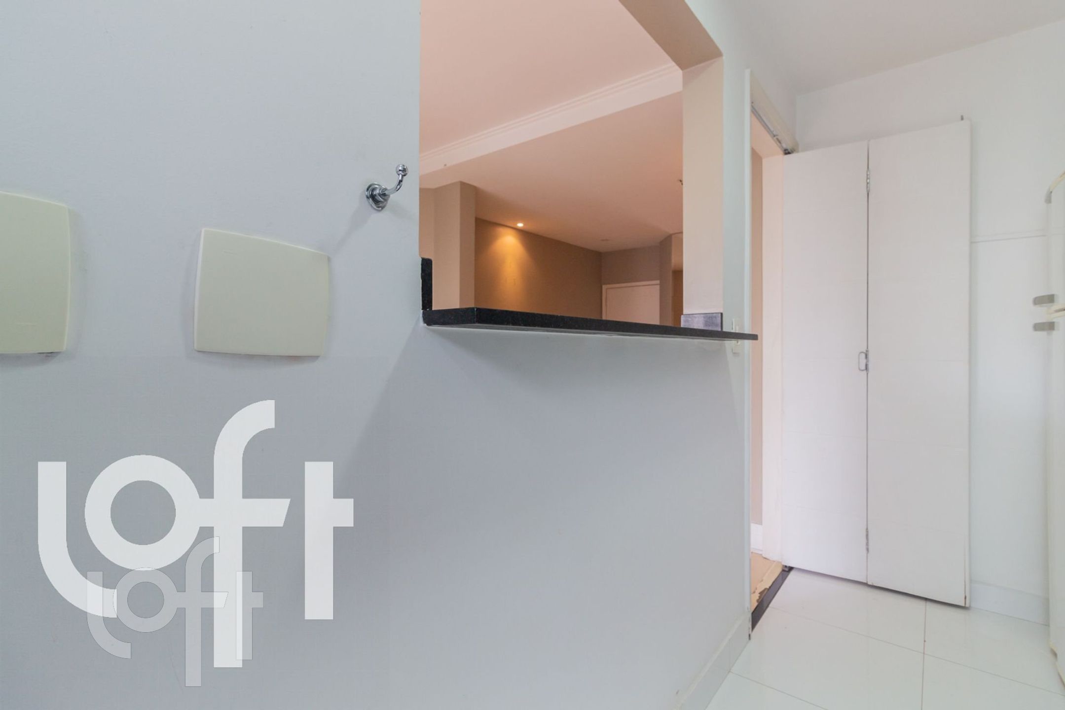 Apartamento à venda com 2 quartos, 76m² - Foto 9