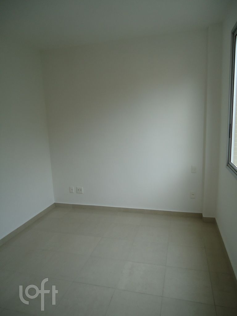 Apartamento à venda com 4 quartos, 85m² - Foto 8