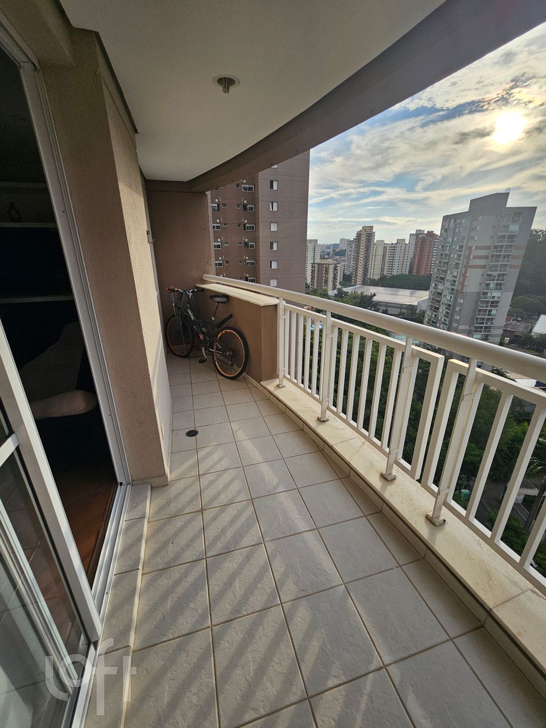 Apartamento à venda com 2 quartos, 96m² - Foto 3