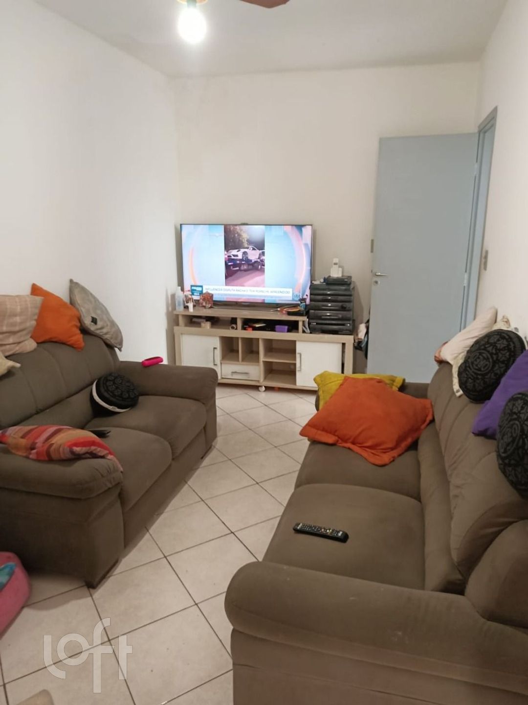 Casa à venda com 2 quartos, 156m² - Foto 1