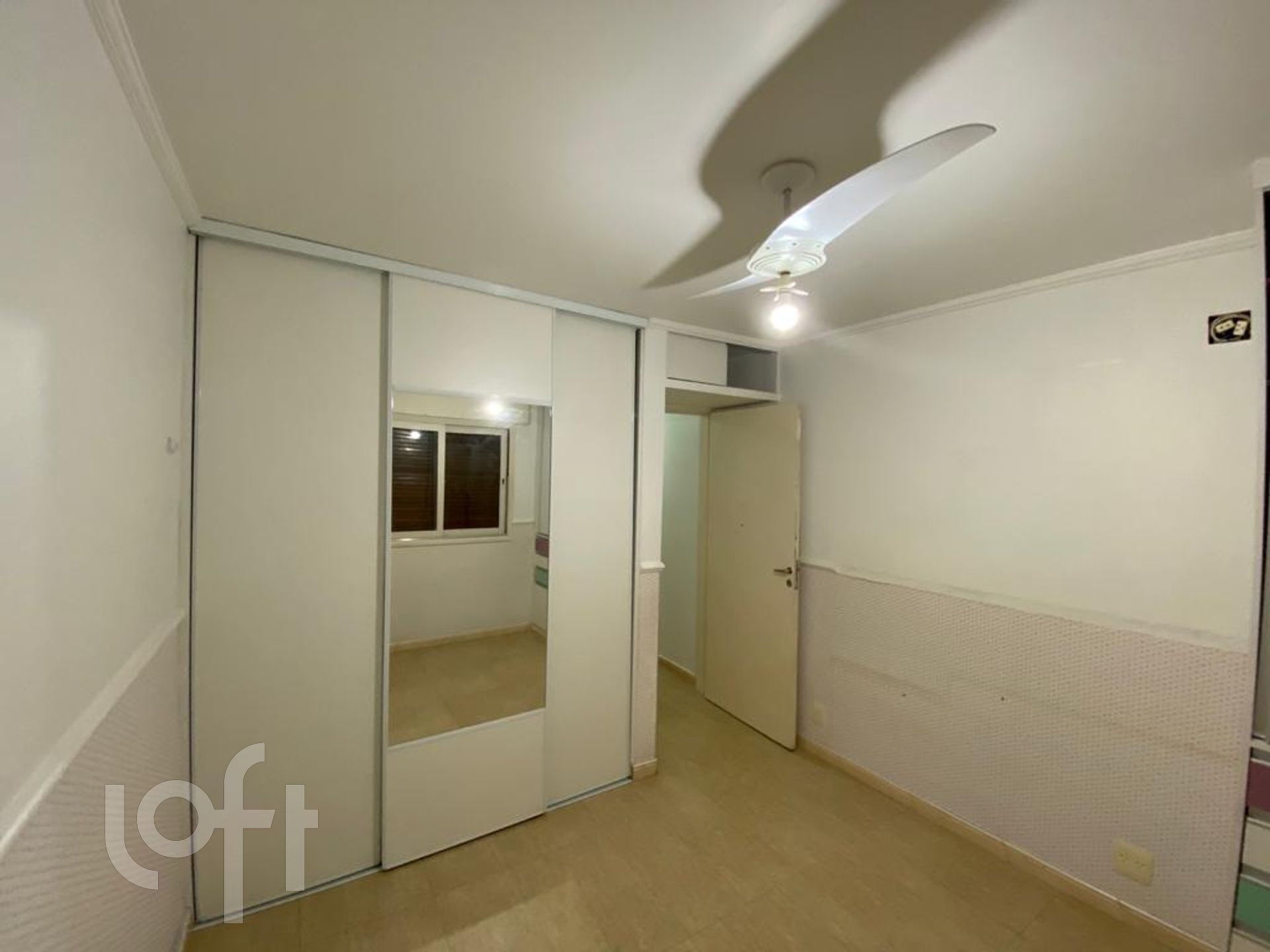 Apartamento à venda com 2 quartos, 72m² - Foto 12