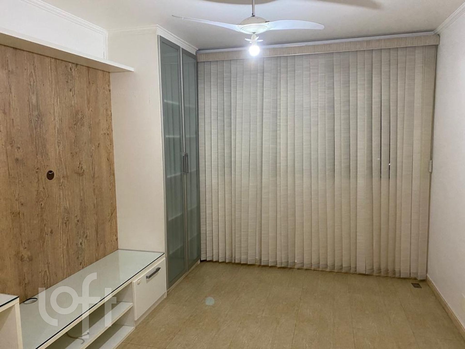 Apartamento à venda com 2 quartos, 72m² - Foto 1