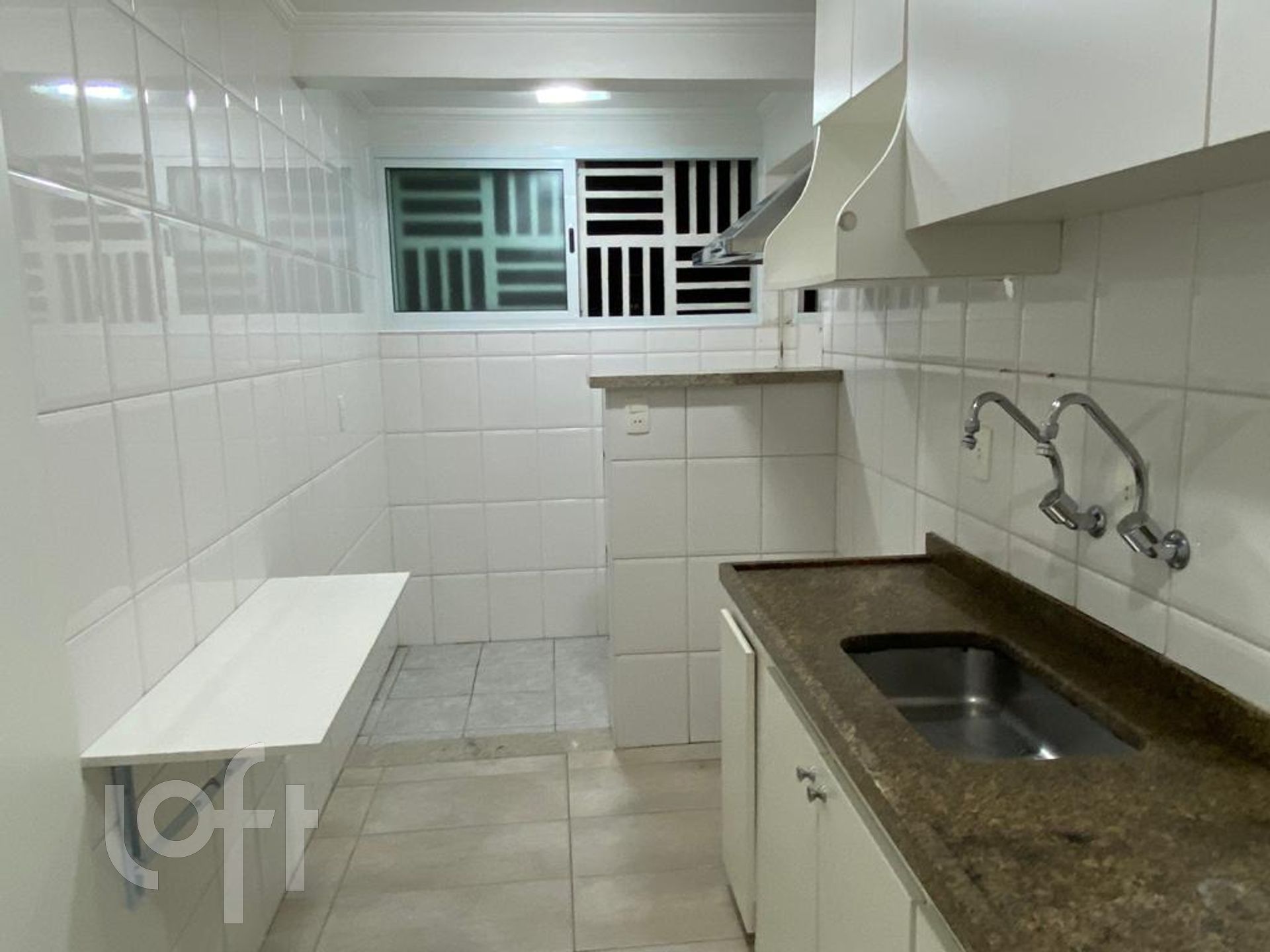 Apartamento à venda com 2 quartos, 72m² - Foto 5