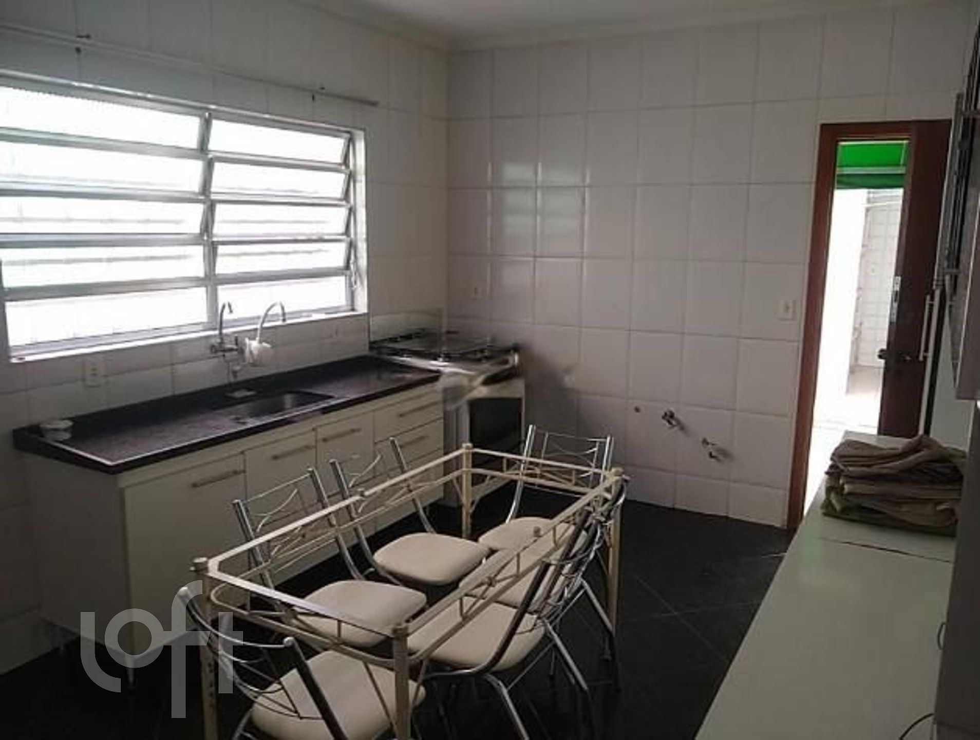 Casa à venda com 3 quartos, 200m² - Foto 29