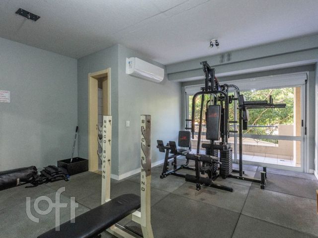 Apartamento com 224m², 3 dormitórios, 1 suíte, 4 vagas, Higienópolis em Porto Alegre