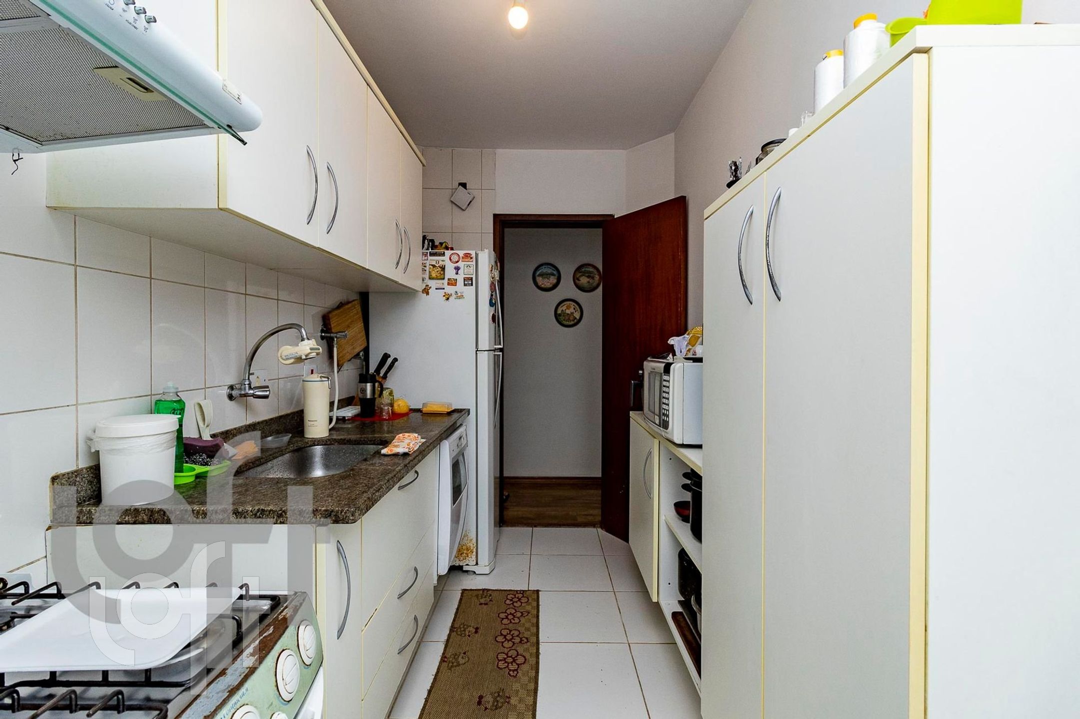 Apartamento à venda com 3 quartos, 100m² - Foto 32