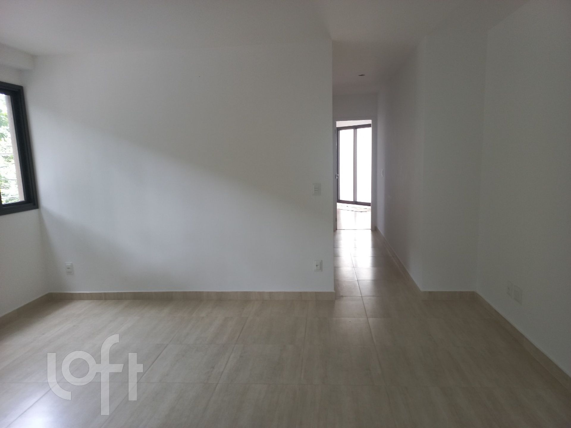 Apartamento à venda com 2 quartos, 67m² - Foto 14