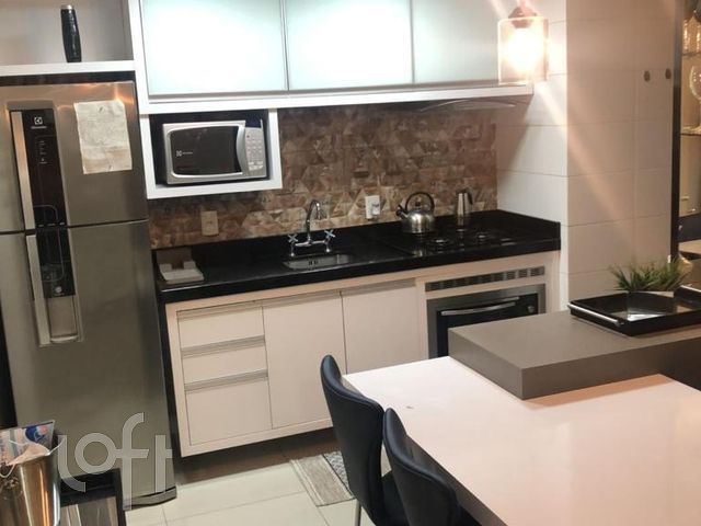 Apartamento com 41m², 1 dormitório, 1 vaga, Santana em Porto Alegre