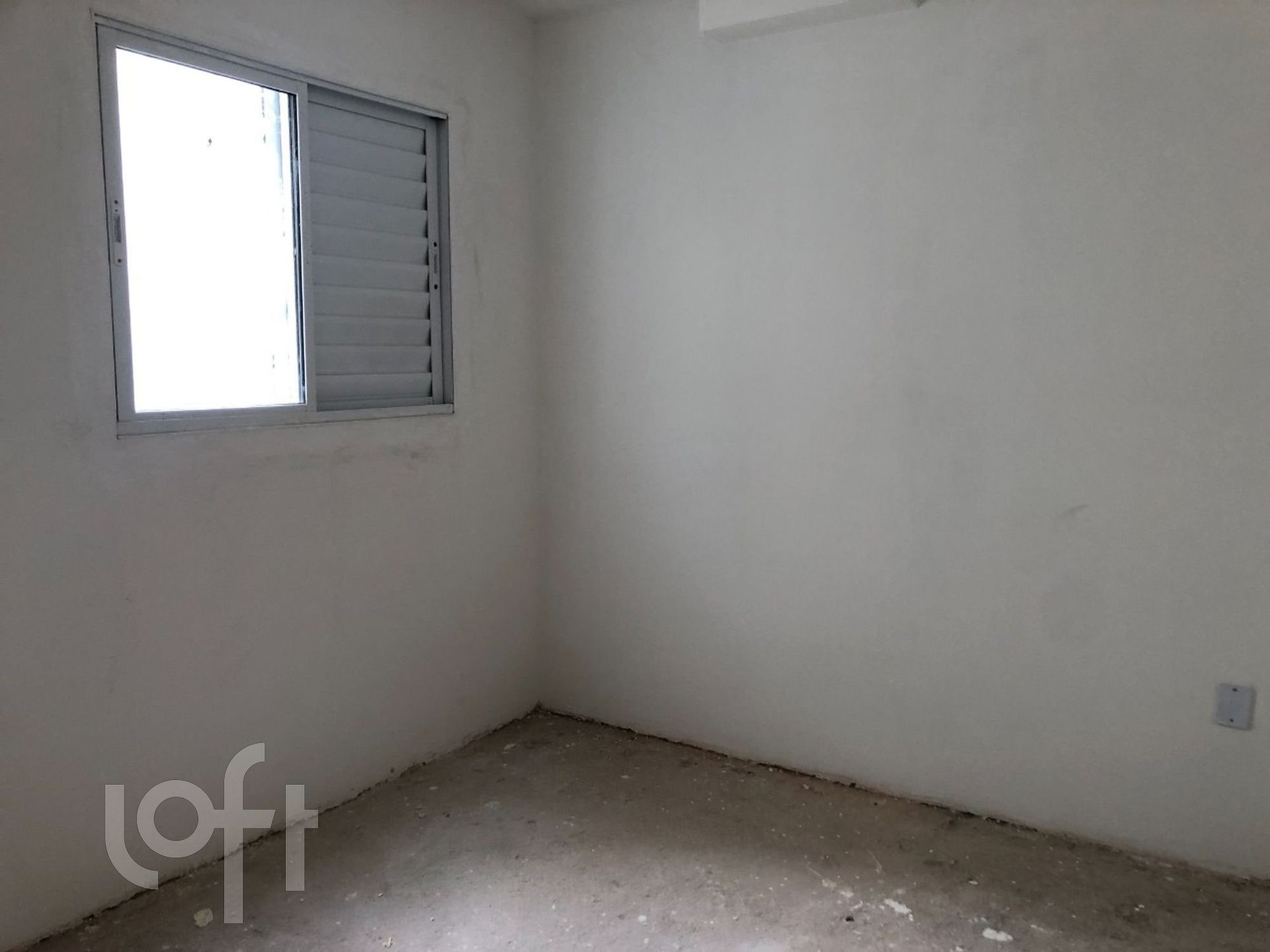 Apartamento à venda com 1 quarto, 28m² - Foto 2