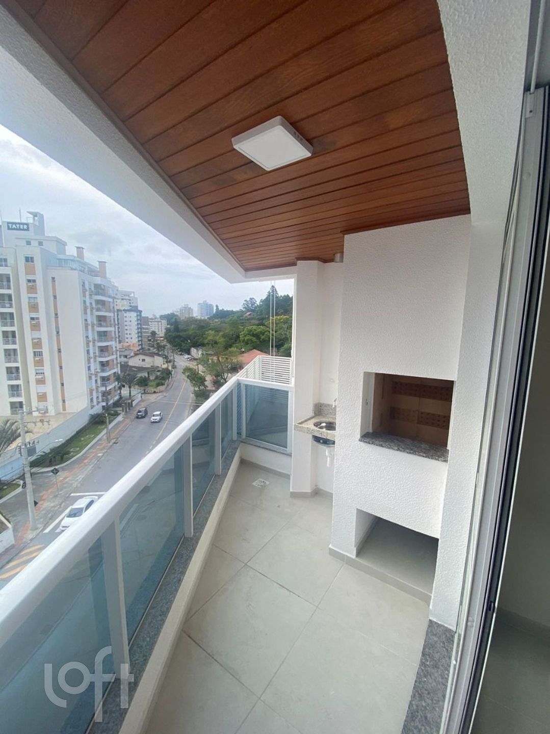 Apartamento à venda em Itacorubi com 52 m², 1 quarto, 1 vaga