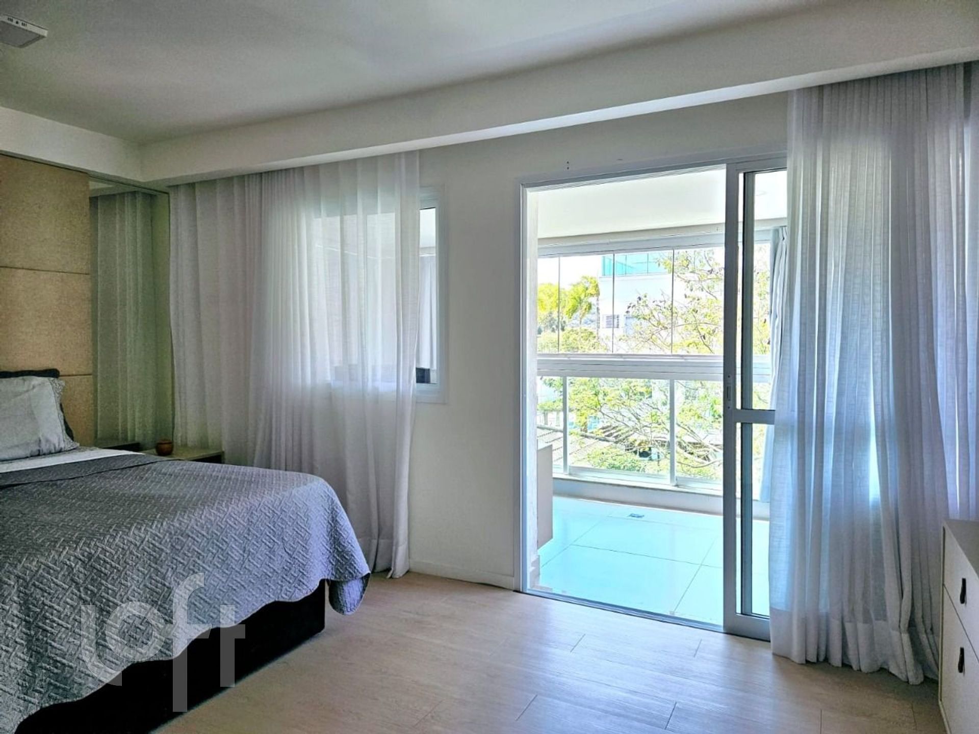 Apartamento à venda com 3 quartos, 160m² - Foto 10