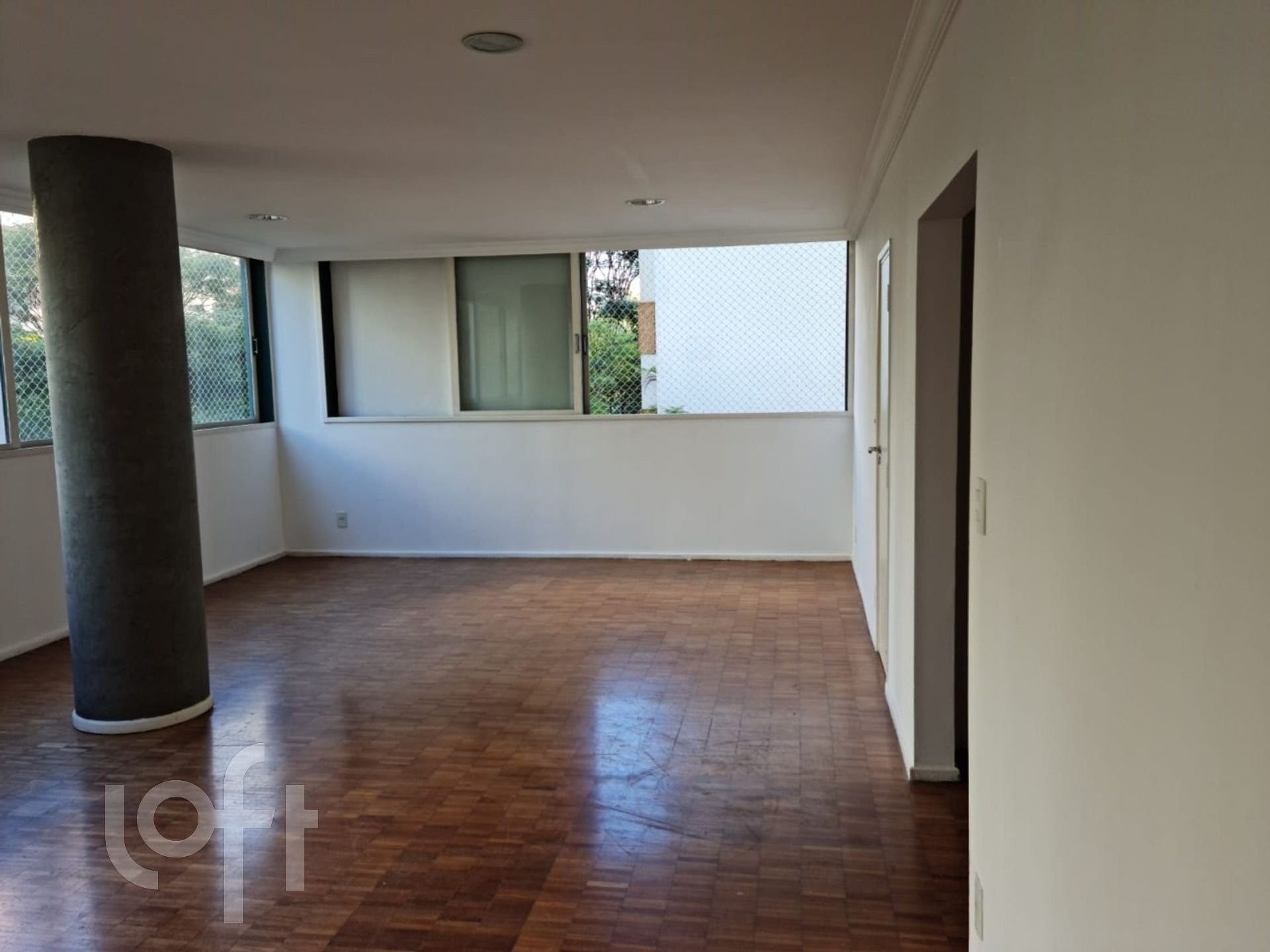 Apartamento à venda com 3 quartos, 170m² - Foto 11