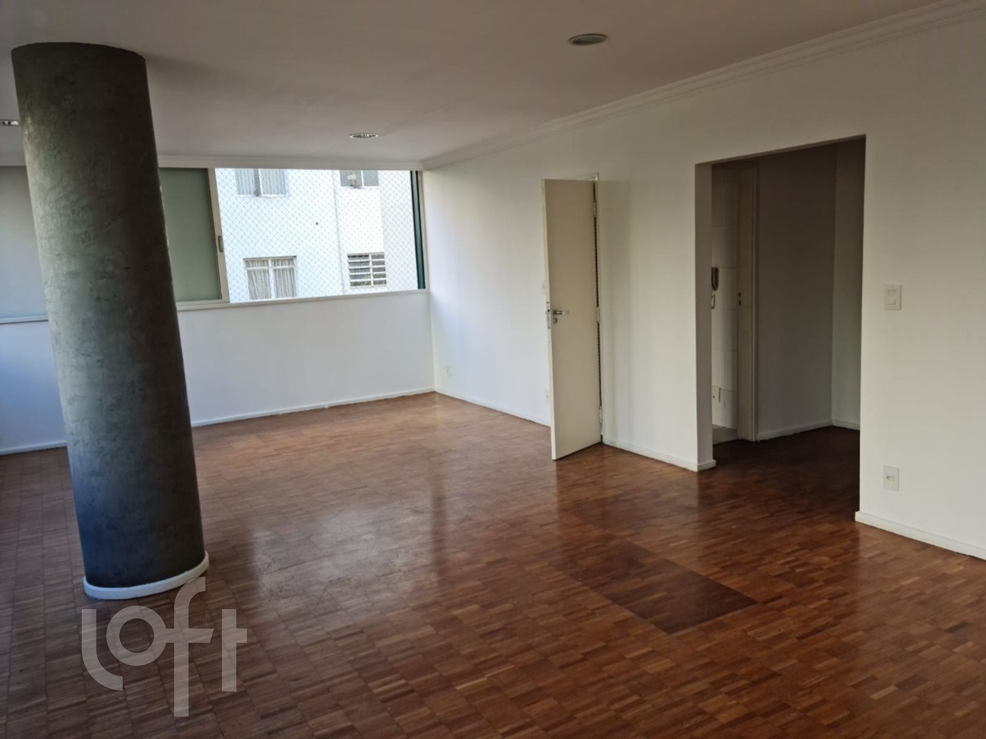 Apartamento à venda com 3 quartos, 170m² - Foto 12