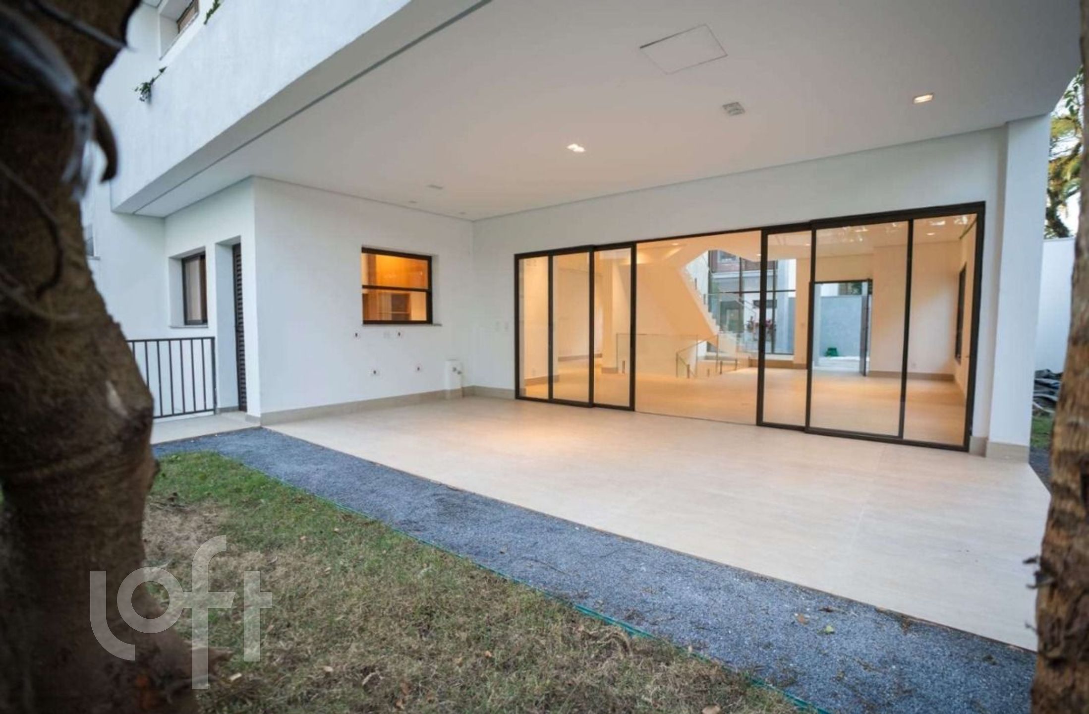 Casa de Condomínio à venda com 4 quartos, 650m² - Foto 13