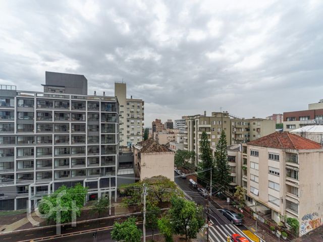 Apartamento com 120m², 3 dormitórios, 1 suíte, 1 vaga, Bom Fim em Porto Alegre