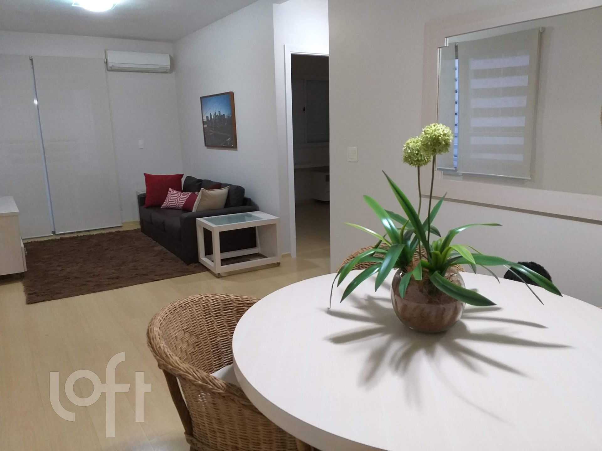 Apartamento à venda com 2 quartos, 80m² - Foto 3