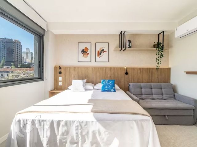 Apartamento com 24m², 1 dormitório, Rio Branco em Porto Alegre