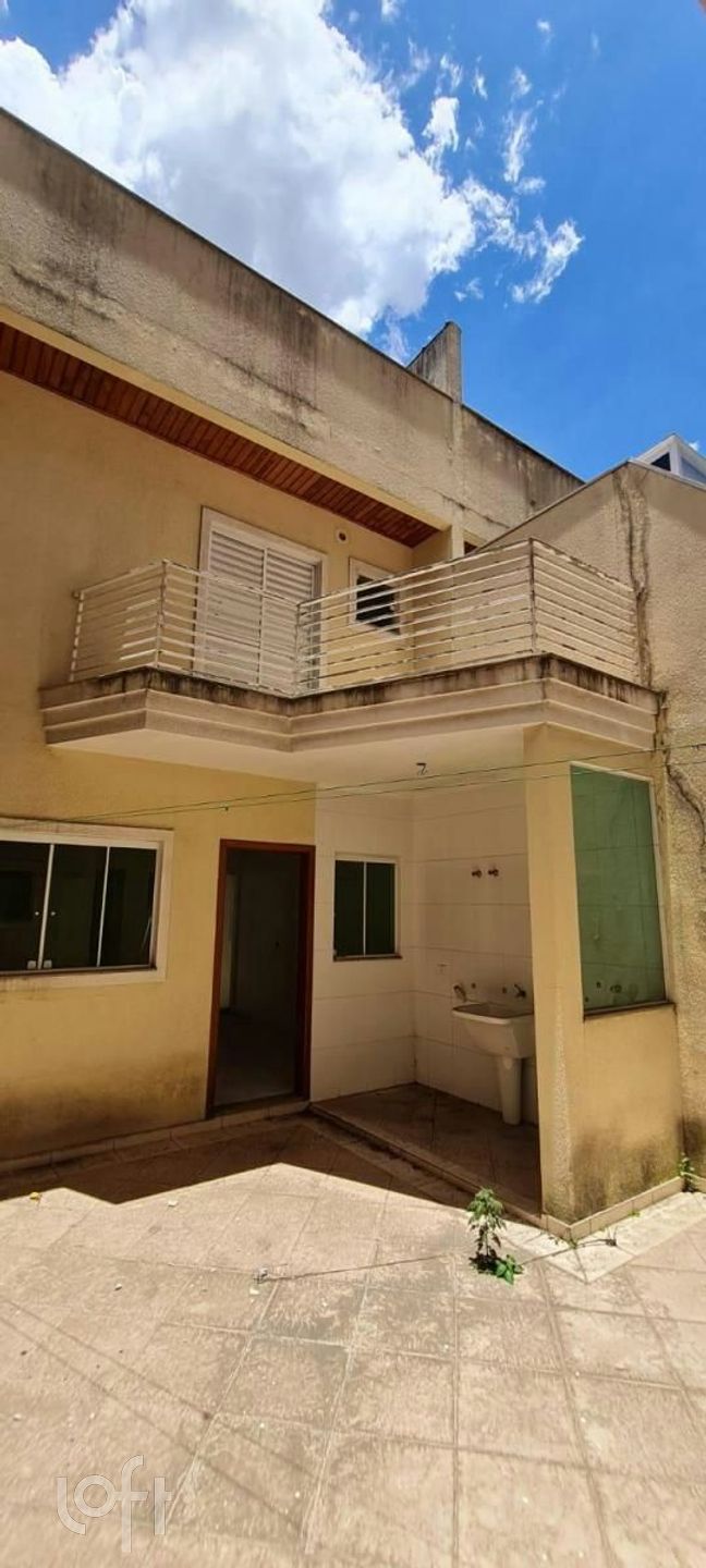 Casa à venda com 4 quartos, 220m² - Foto 1