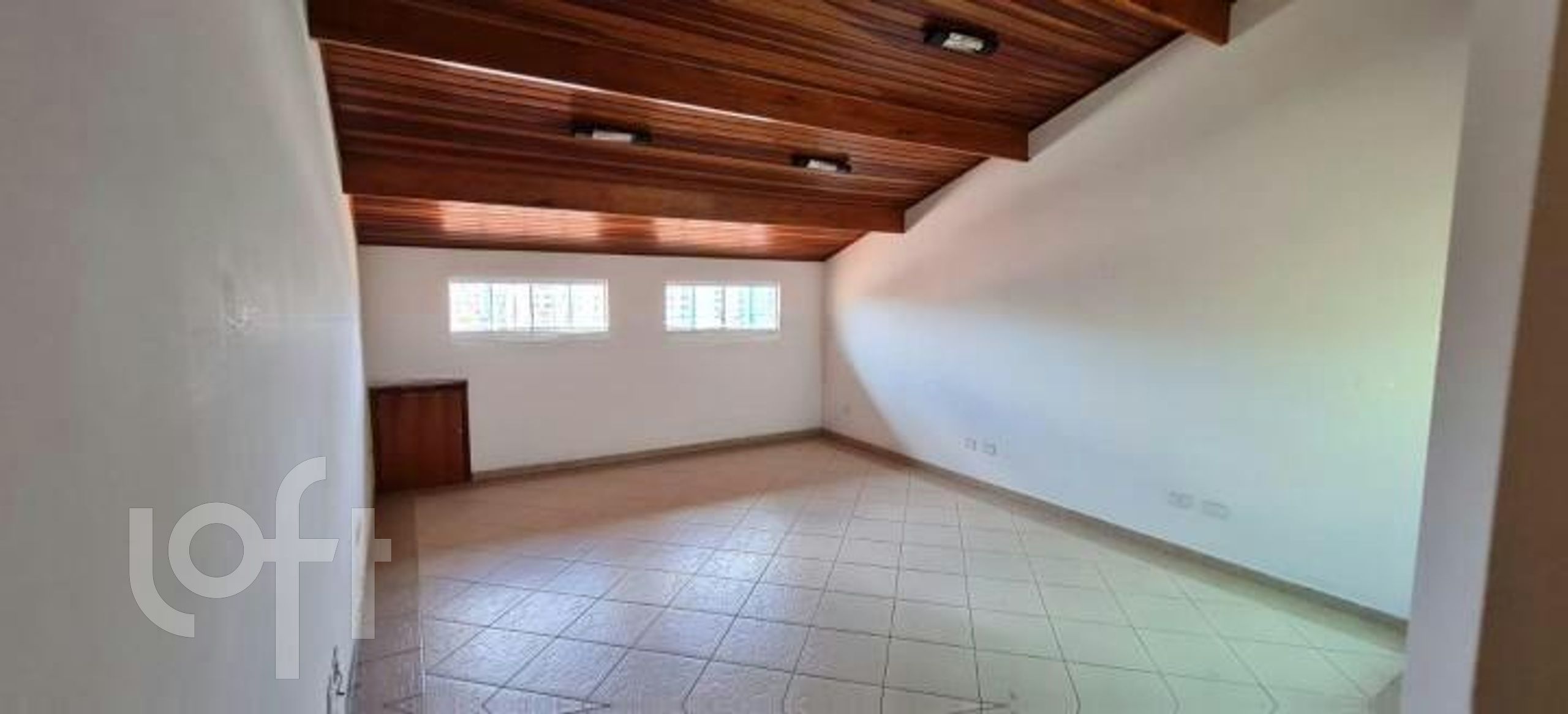 Casa à venda com 4 quartos, 220m² - Foto 30