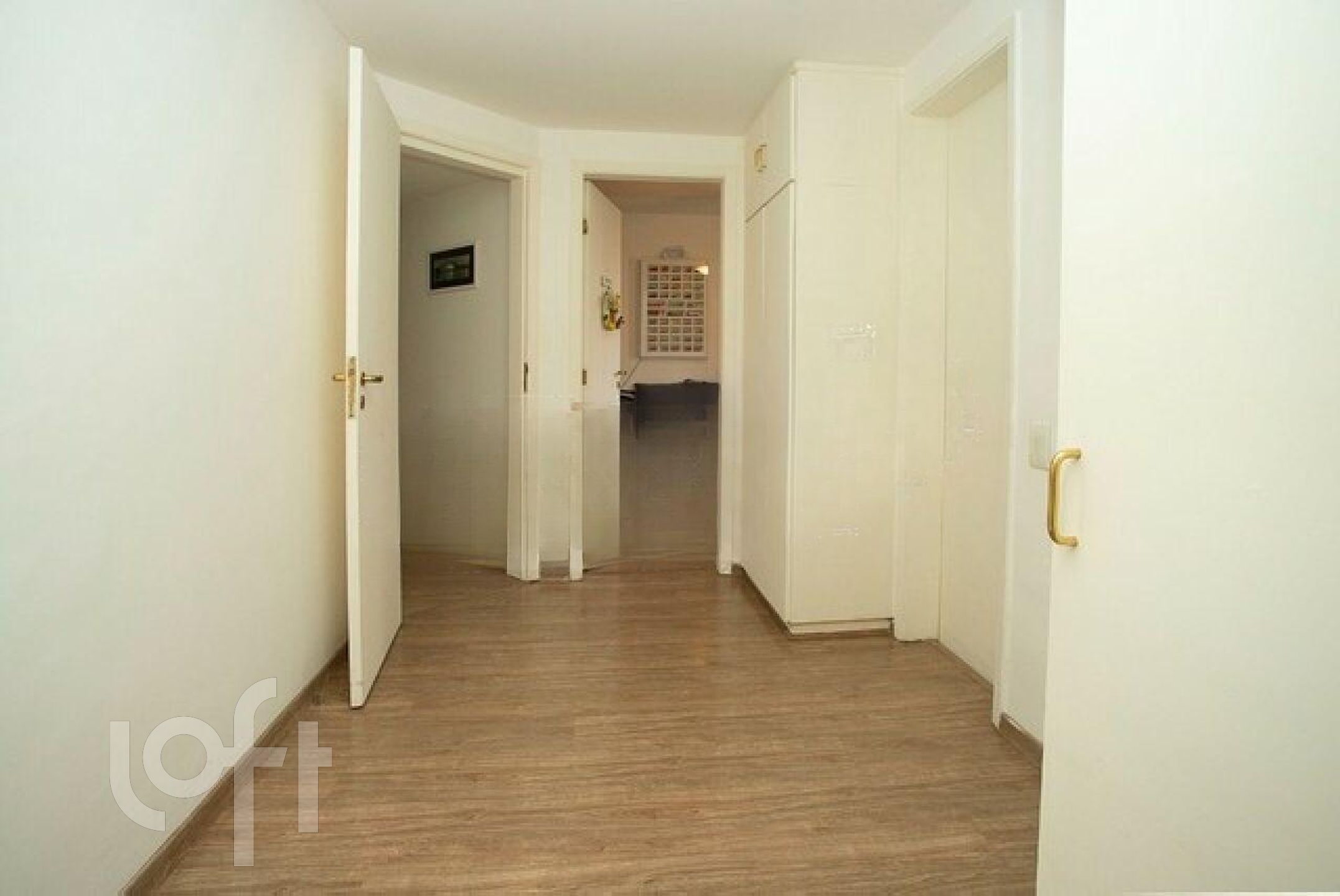 Apartamento à venda com 3 quartos, 126m² - Foto 9