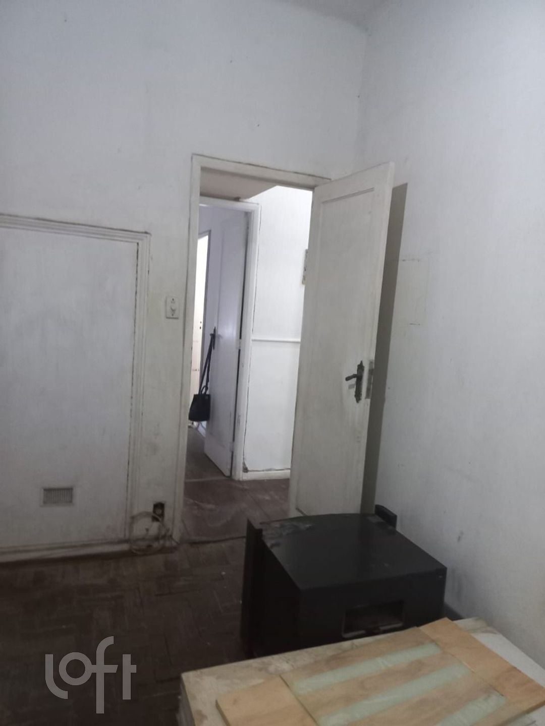 Apartamento à venda com 3 quartos, 100m² - Foto 2