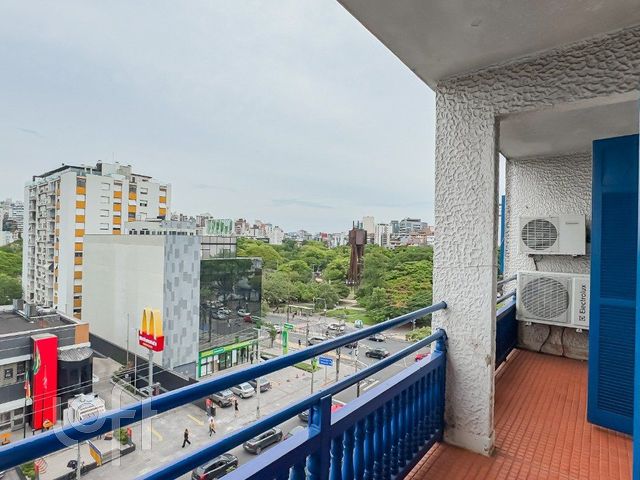 Apartamento com 203m², 4 dormitórios, 1 vaga, Moinhos de Vento em Porto Alegre