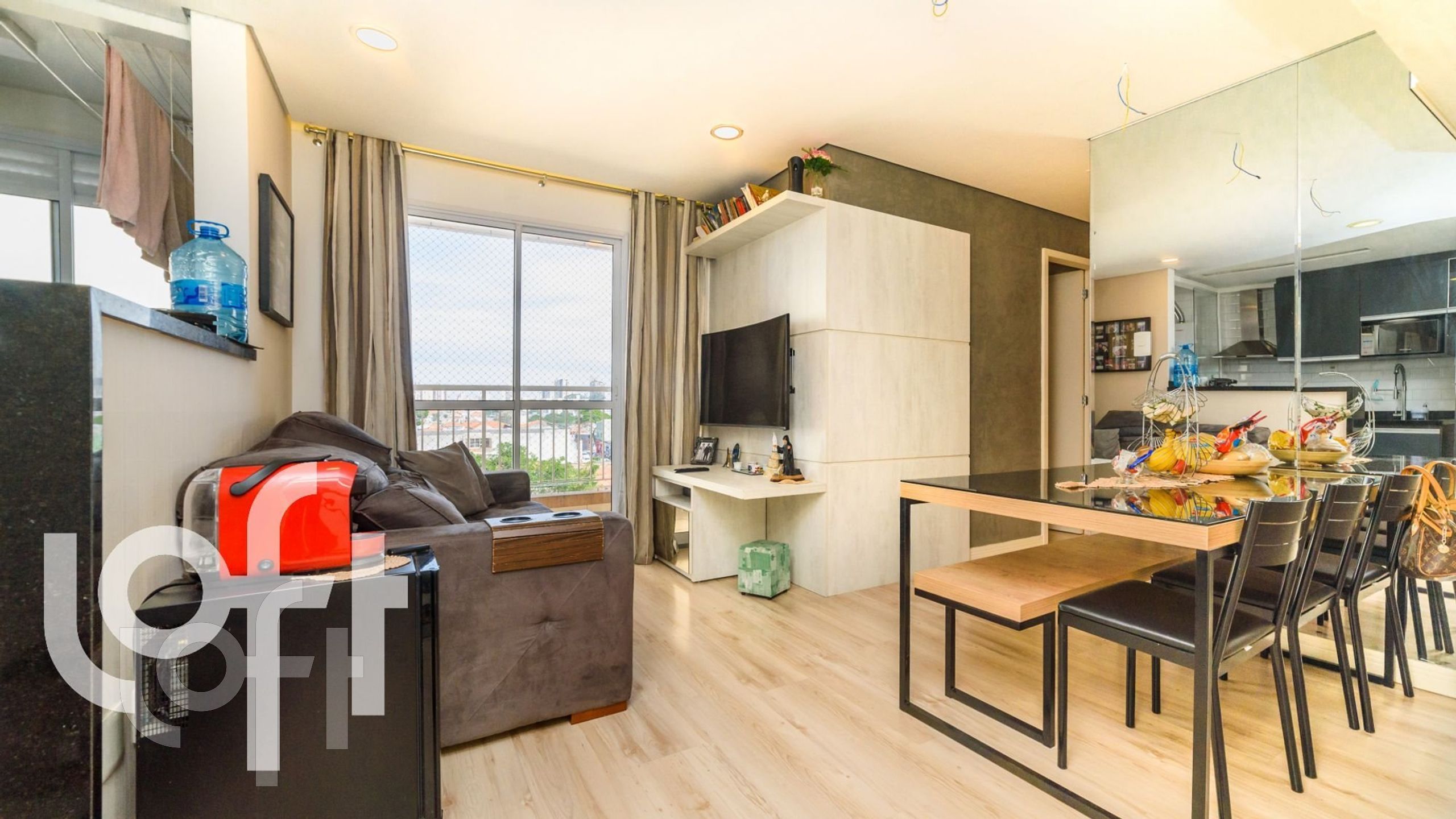 Apartamento à venda com 2 quartos, 50m² - Foto 1