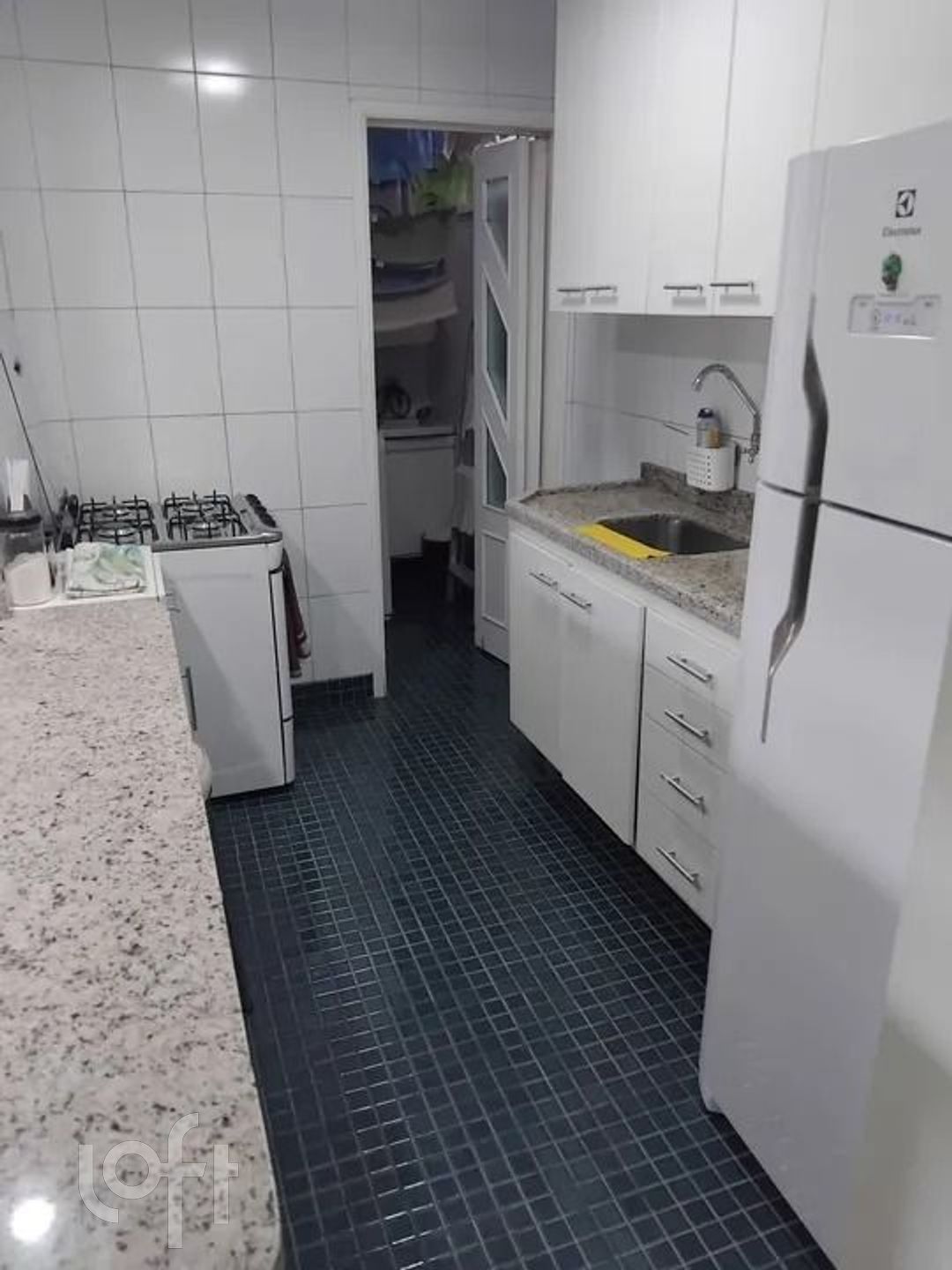 Apartamento à venda com 1 quarto, 56m² - Foto 8