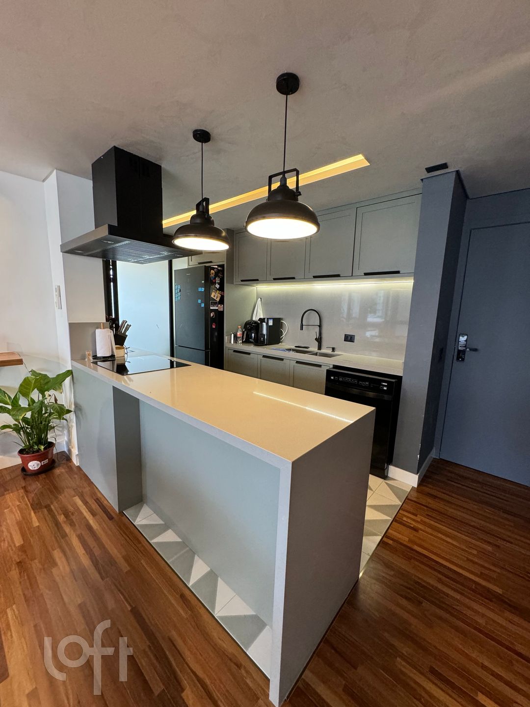 Apartamento à venda com 4 quartos, 170m² - Foto 12