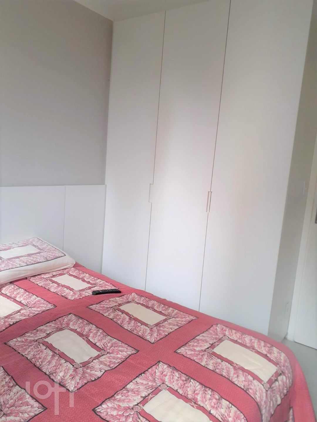 Apartamento à venda com 2 quartos, 44m² - Foto 6