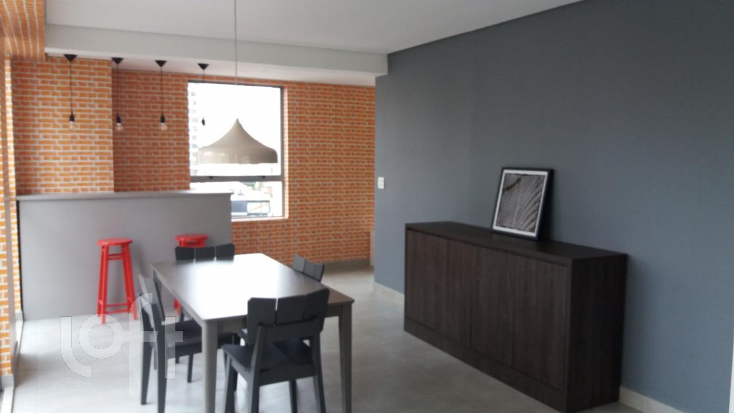 Apartamento à venda com 1 quarto, 106m² - Foto 2